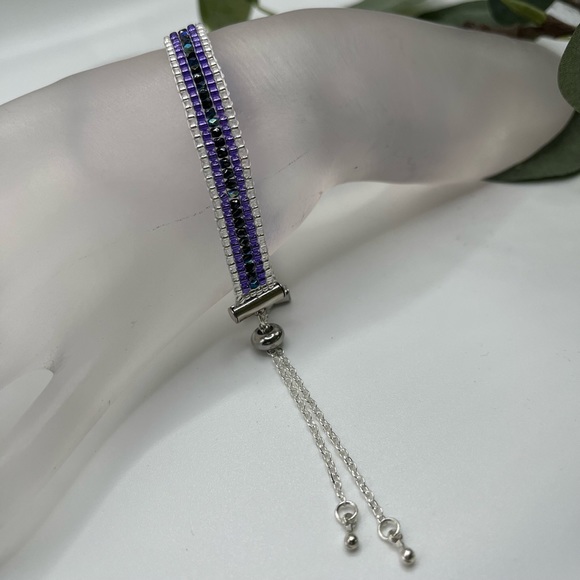 NEW Hand Crafted Purple, Blue, and Silver Bracelet - Picture 7 of 8